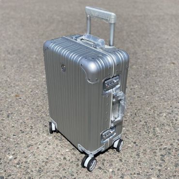 Чемодан  LUX-51251