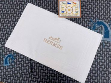 КОВРИК ДЛЯ ВАННОЙ КОМНАТЫ Hermes LUX-48337