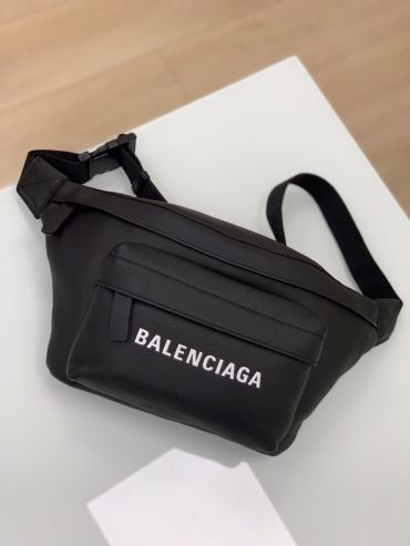 Поясная сумка  Balenciaga LUX-20266