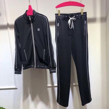 Костюм спортивный женский Givenchy LUX-11376