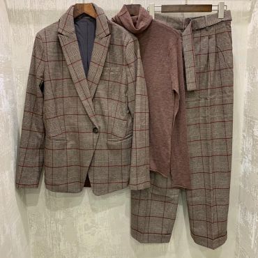 Костюм женский брючный  LUX-18958