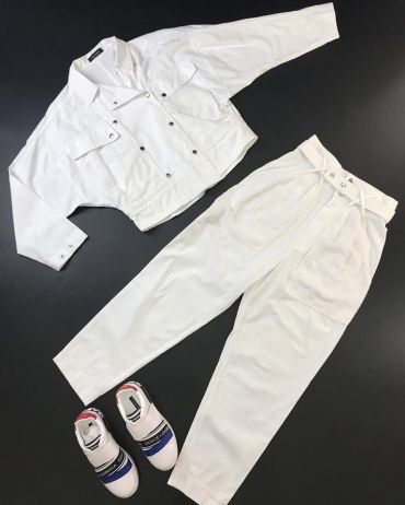 Костюм женский брючный  LUX-13912