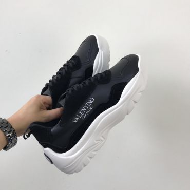 Кроссовки женские Valentino LUX-10881