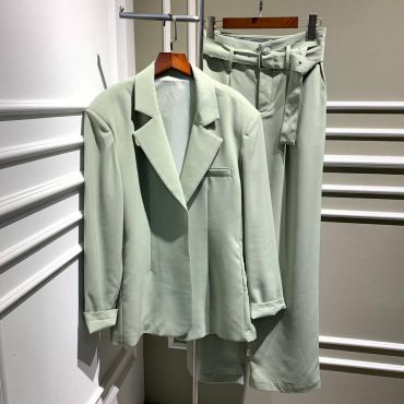 Костюм женский   LUX-54426