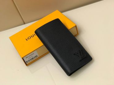  Купюрница  Louis Vuitton LUX-56360