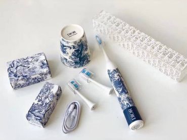 Набор для обработки зубов Christian Dior LUX-56762