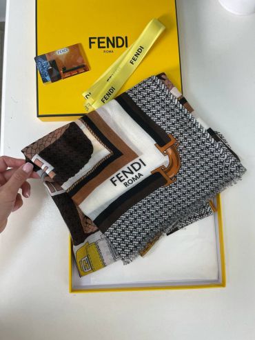 Палантин Fendi LUX-56817