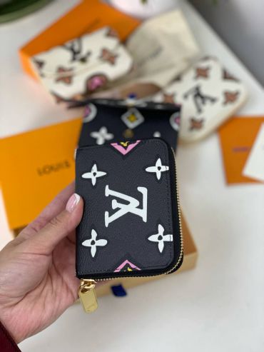 Кошелёк Louis Vuitton LUX-56956