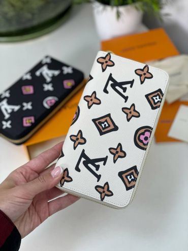 Кошелёк Louis Vuitton LUX-56957