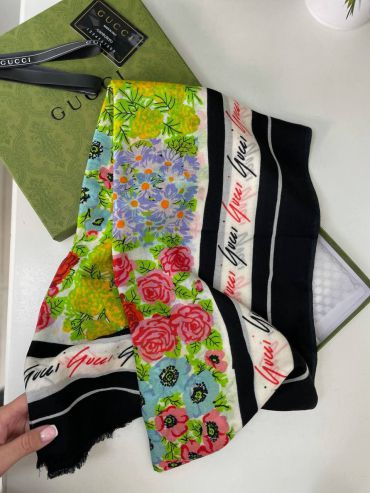  Палантин Gucci LUX-57101