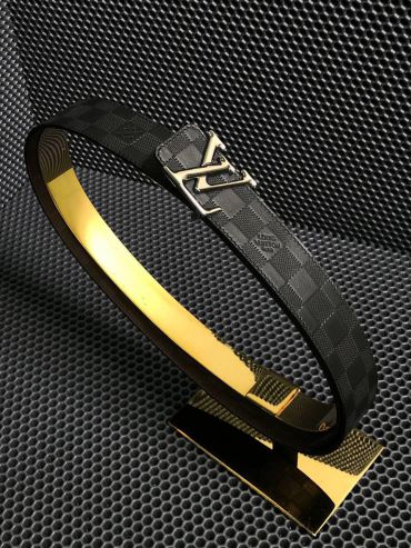 Ремень двусторонний  Louis Vuitton LUX-57285