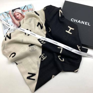 Платок  Chanel LUX-57371