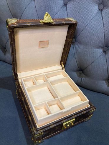 Кейс для хранения украшений Louis Vuitton LUX-58119