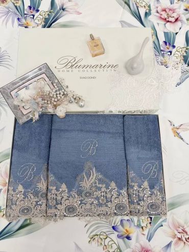 Комплект из трех полотенец  Blumarine LUX-58422