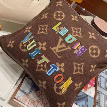 Наволочка на декоративную подушку Louis Vuitton LUX-58458