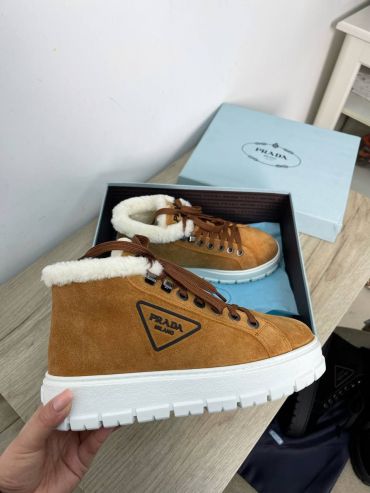 Ботинки женские Prada LUX-59377