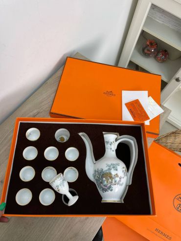 Набор (графин и 10 рюмок) Hermes LUX-60496