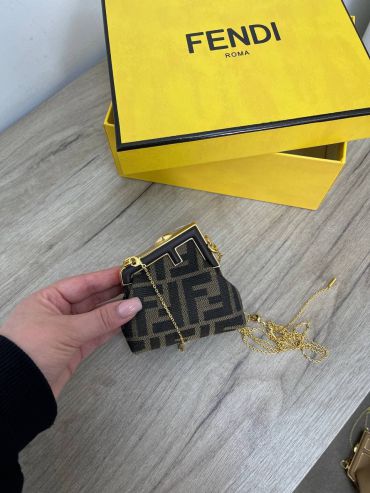 Брелок Fendi LUX-62776