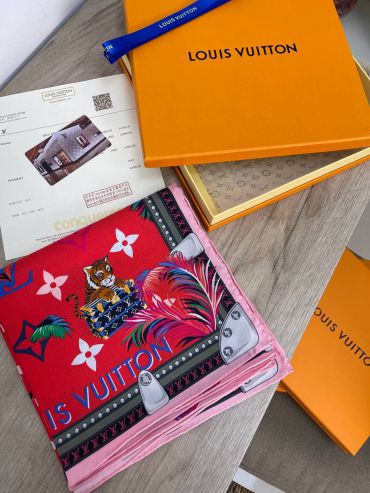  Платок  Louis Vuitton LUX-63374