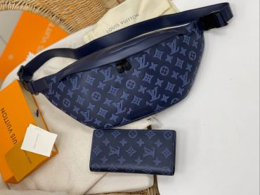  Поясная сумка Louis Vuitton LUX-62656