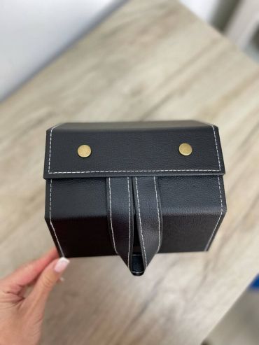 Органайзер для транспортировки и хранения очков  LUX-63527