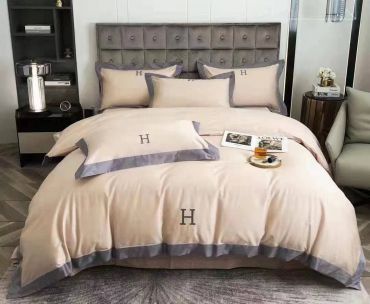  Комплект постельного белья Hermes LUX-64009