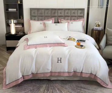  Комплект постельного белья Hermes LUX-64006