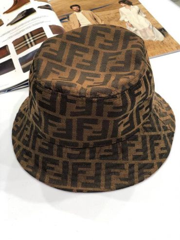 Панама  Fendi LUX-64369