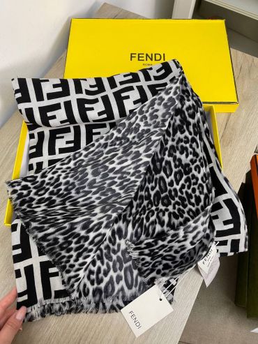 Палантин Fendi LUX-64422