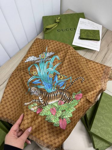 Платок Gucci LUX-64590