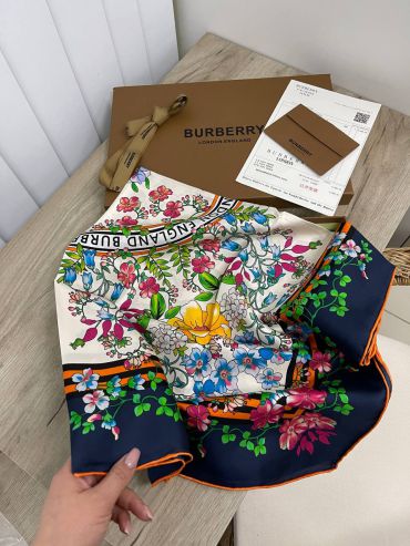 Платок Burberry LUX-64667