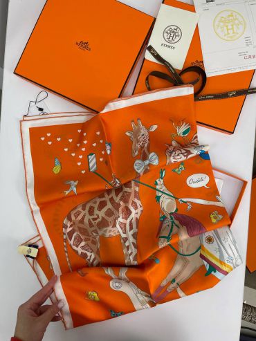Платок Hermes LUX-64823
