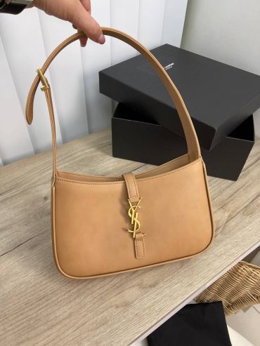 Сумка женская  Yves Saint Laurent LUX-64943