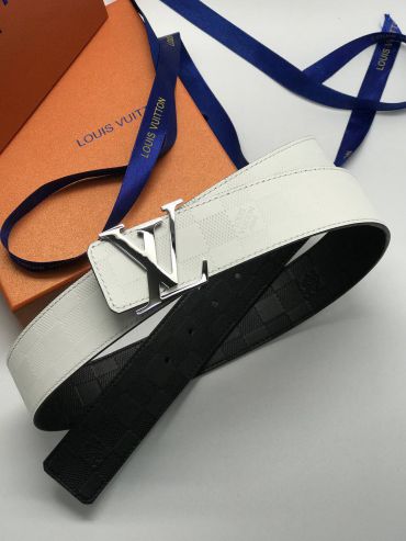 Ремень двусторонний  Louis Vuitton LUX-65298