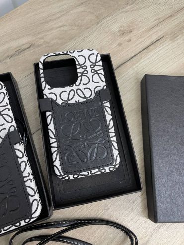  Чехол на IPhone 13 pro max
