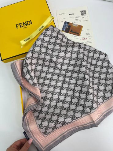 Платок  Fendi LUX-66437