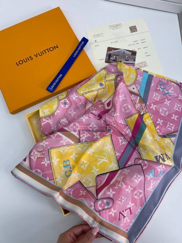 Платье  Louis Vuitton LUX-66438