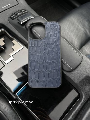    Чехол на iPhone 13 pro MAX  LUX-66576