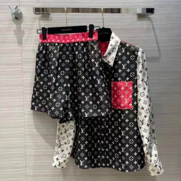 Костюм женский Louis Vuitton LUX-66723