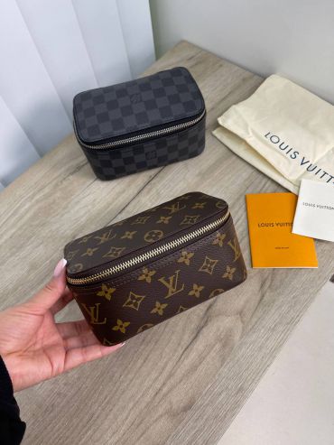 Косметичка Louis Vuitton LUX-67505