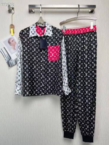 Костюм женский Louis Vuitton LUX-68150