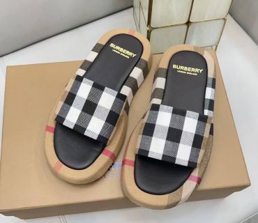 Шлёпанцы Burberry LUX-69898