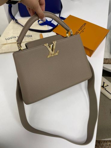  Сумка женская Capucines Louis Vuitton LUX-71753