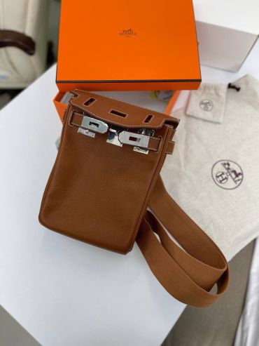 Сумка-слинг Hermes LUX-72830