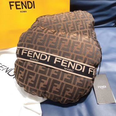 Набор из 2х подушечек Fendi LUX-73627