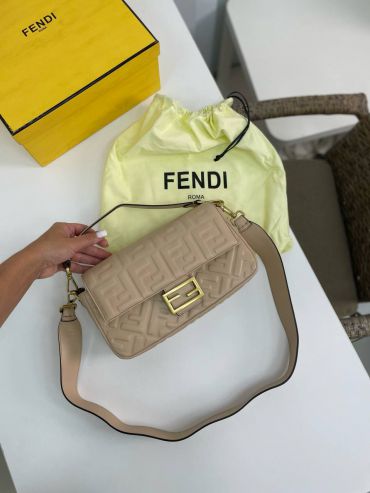 Сумка женская BAGUETTE Fendi LUX-74682