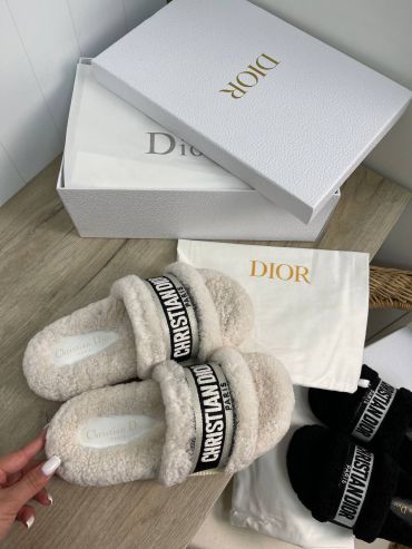 Меховые тапочки Christian Dior LUX-76167