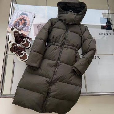 Пуховик  Burberry LUX-76909