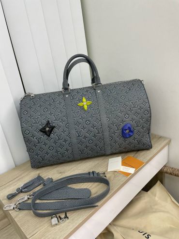 Сумка дорожная  Louis Vuitton LUX-77666