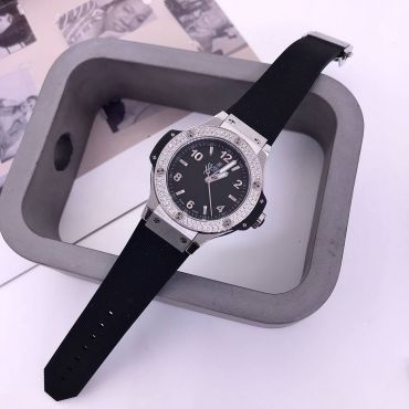 Часы Hublot LUX-80489